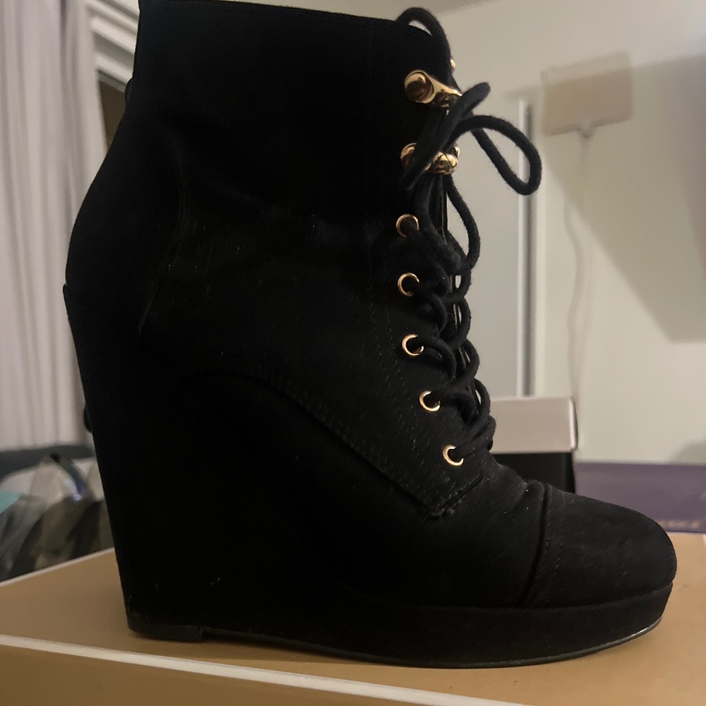 Ankle boot